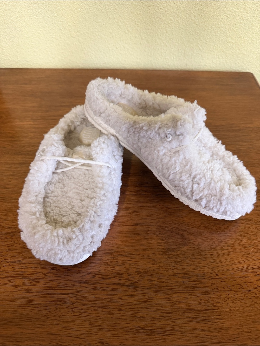 Hey Dude Women's Fuzzy Slip-On Mules - Cream